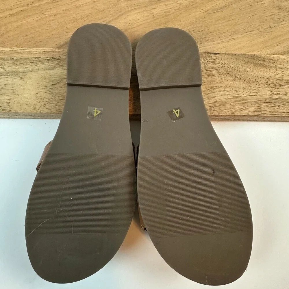 New‎ NWOB Big Kids Steve Madden Hoku Brown Leather Slides Sandals Size 2.5 Y
